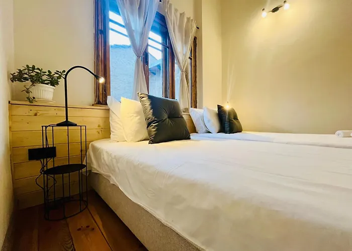 Skyler Vintage Plovdiv