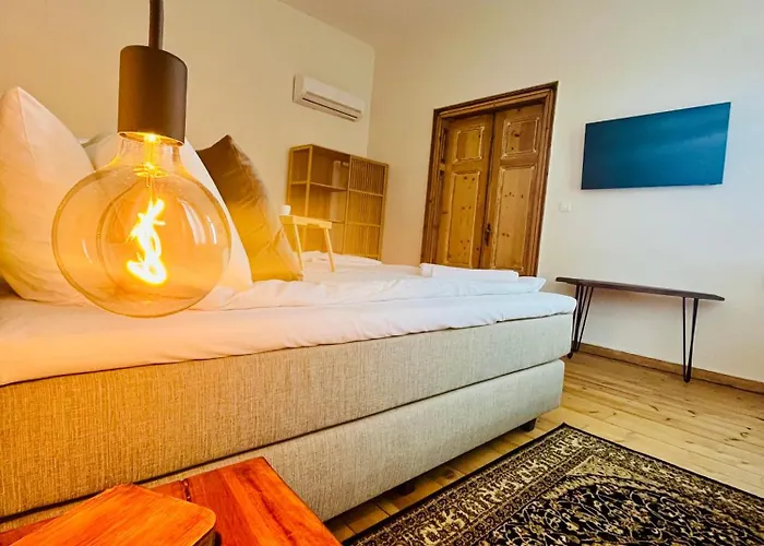 Skyler Vintage Plovdiv